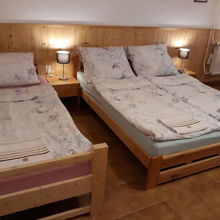 Landhuis Ranch 79 *